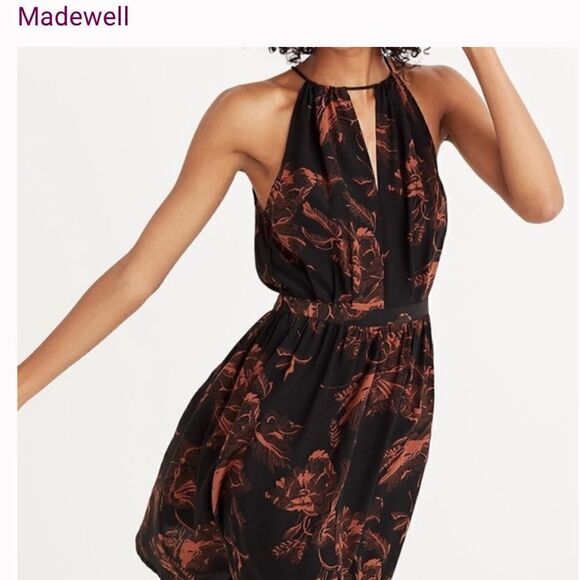 Madewell x No.6 Silk Keyhole Halter Dress with Pockets in Etched Floral size 4 - Picture 2 of 12